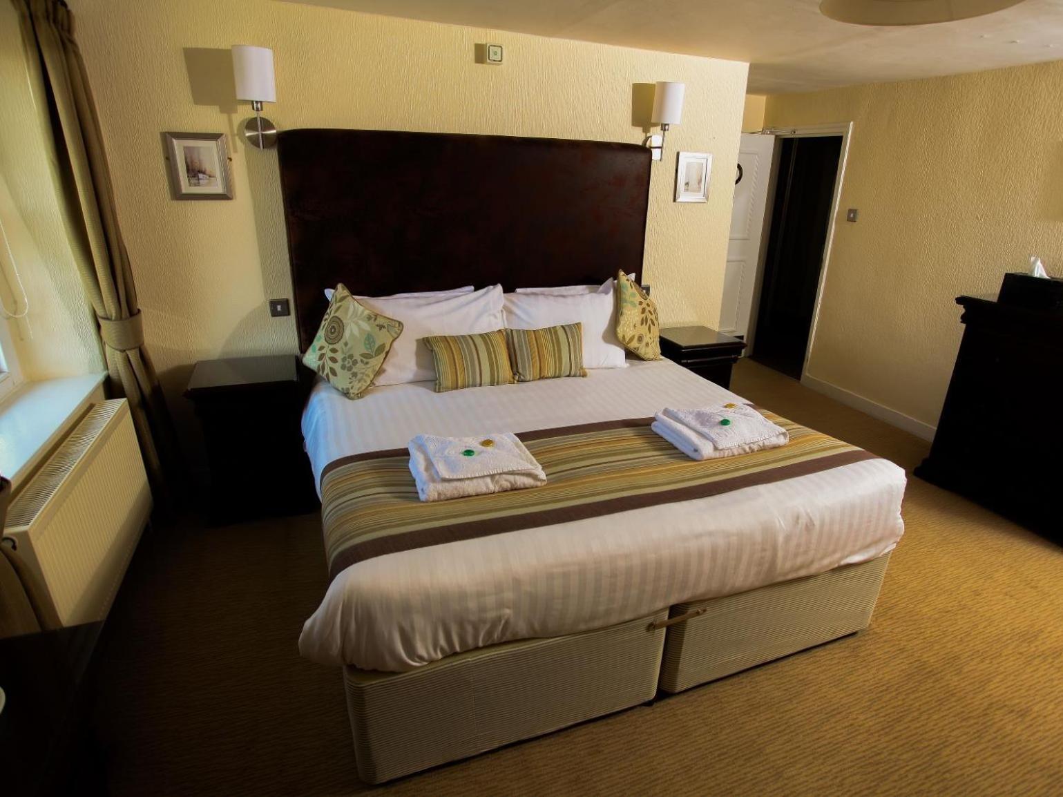 Hotel The George West Bay Zimmer foto